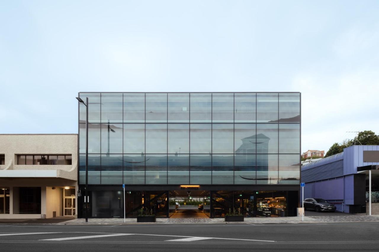 Ebb-Dunedin Extérieur photo The Glasshouse